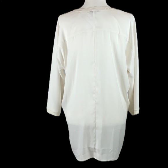 Ann Taylor V-Neck Tunic Ivory Blouse M - Picture 5 of 8